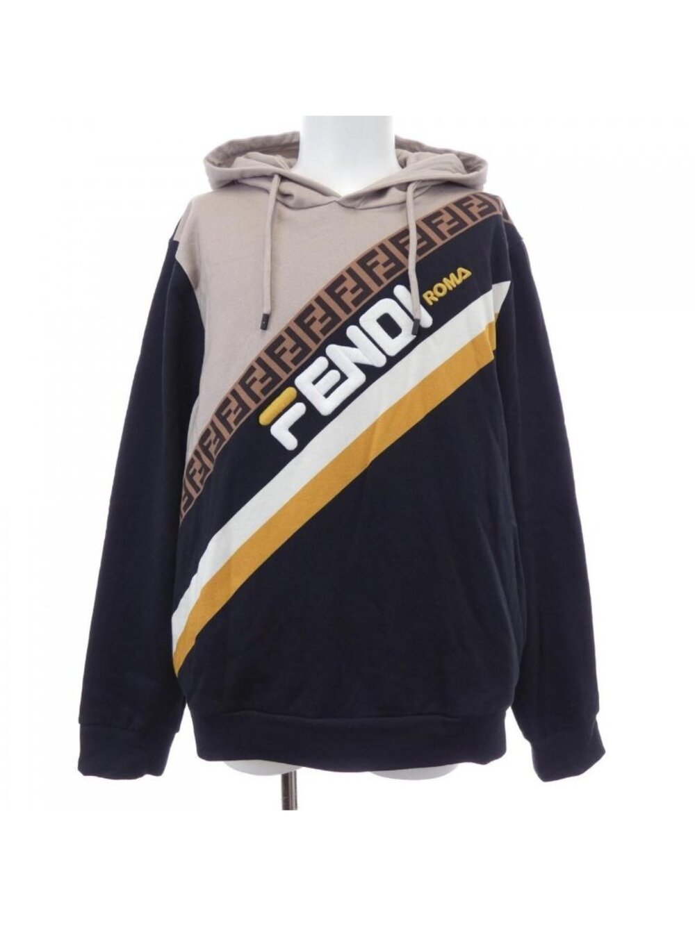 Fendi Hoodie Black